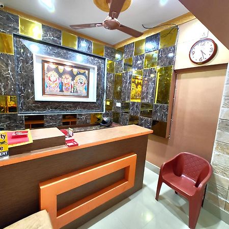 Goroomgo Sahoo Palace Puri - Prime Location Near Sea Beach - Excellent Service With Parking Facilities Kültér fotó