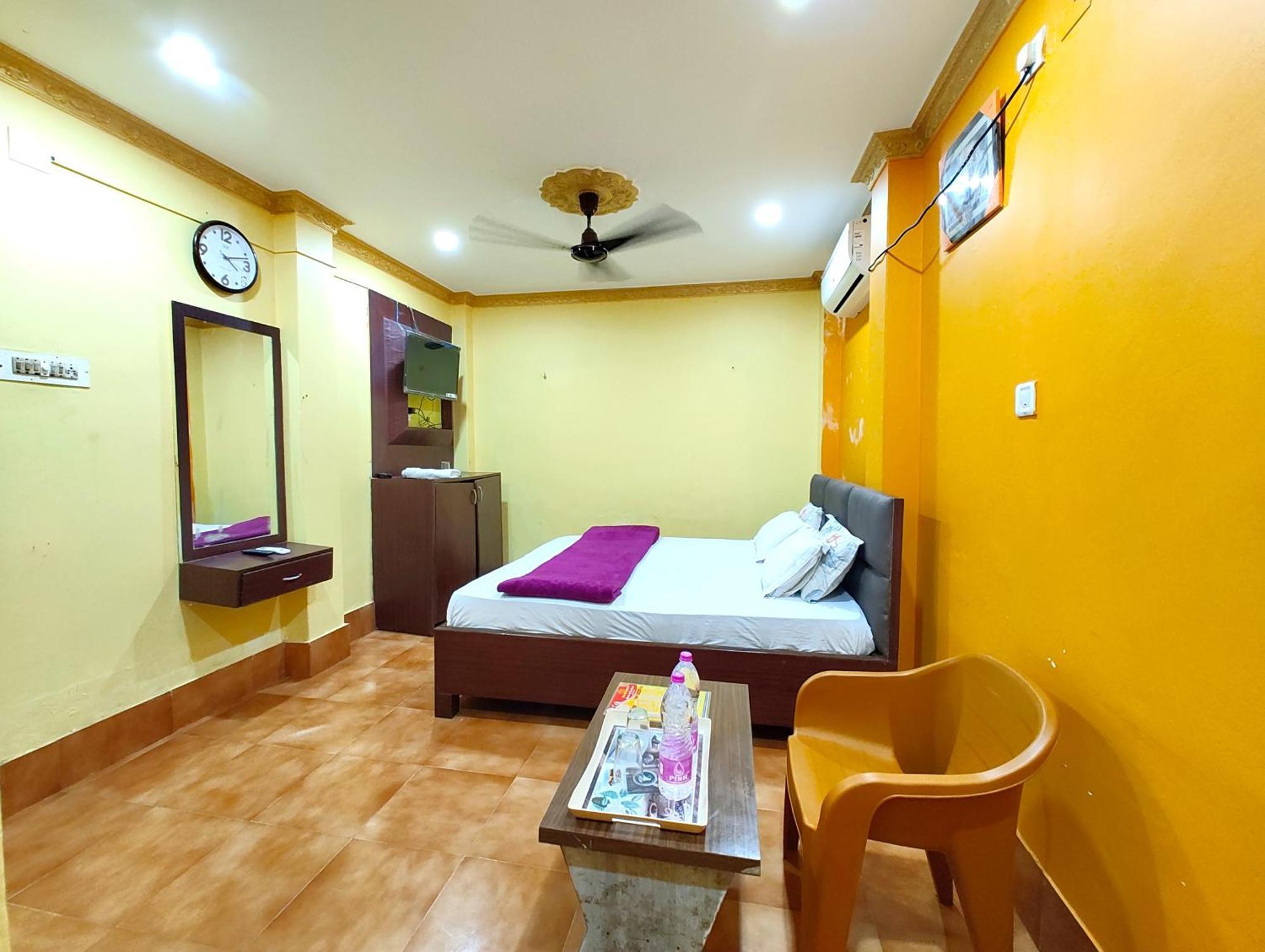Goroomgo Sahoo Palace Puri - Prime Location Near Sea Beach - Excellent Service With Parking Facilities Kültér fotó