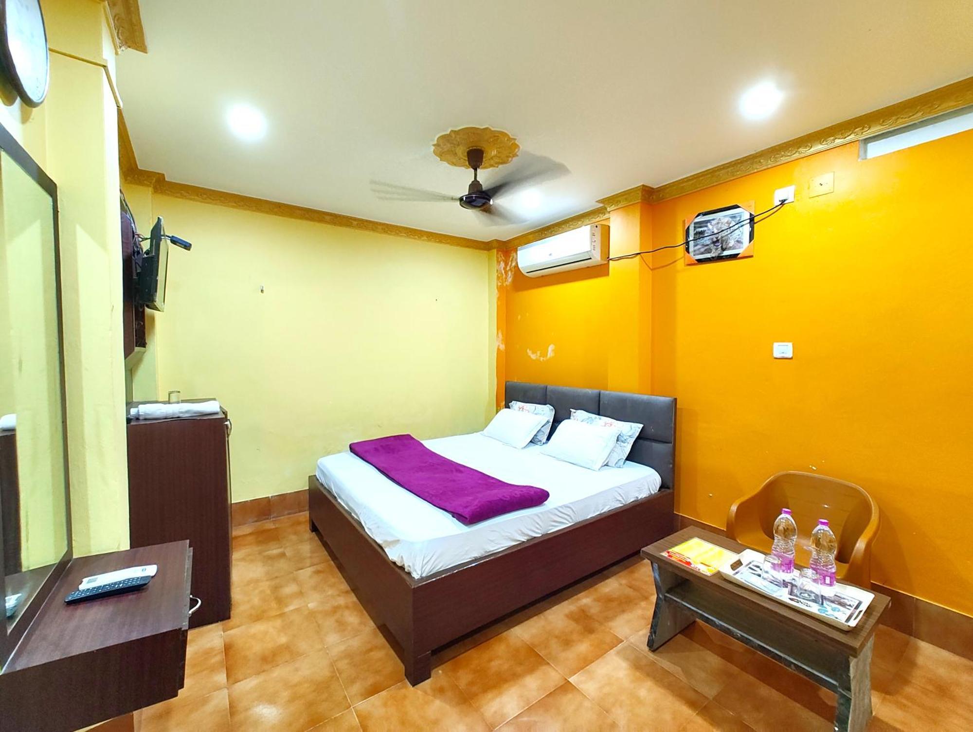 Goroomgo Sahoo Palace Puri - Prime Location Near Sea Beach - Excellent Service With Parking Facilities Kültér fotó